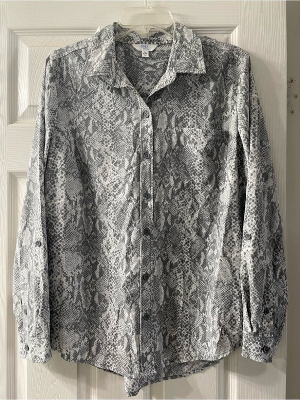 Snake print top
